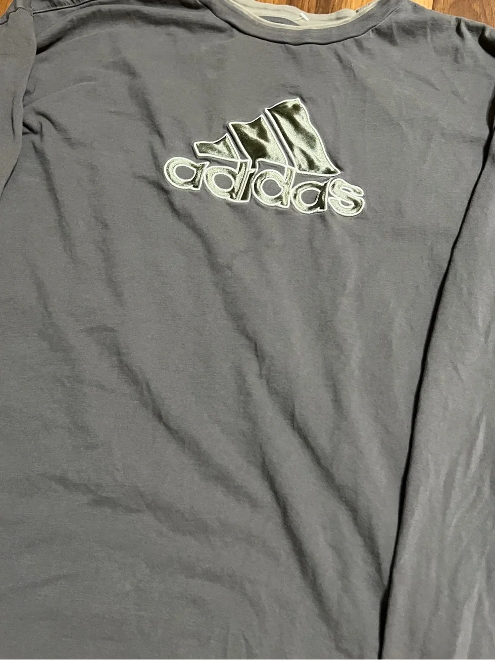 Adidas Long Sleeve T-Shirt Men’s XL Brown Grunge Skater Embroidered Center Logo